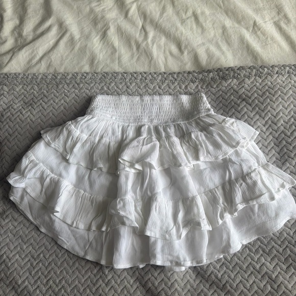 Hollister White Tiered Ruffle Mini Skirt - Picture 12 of 12